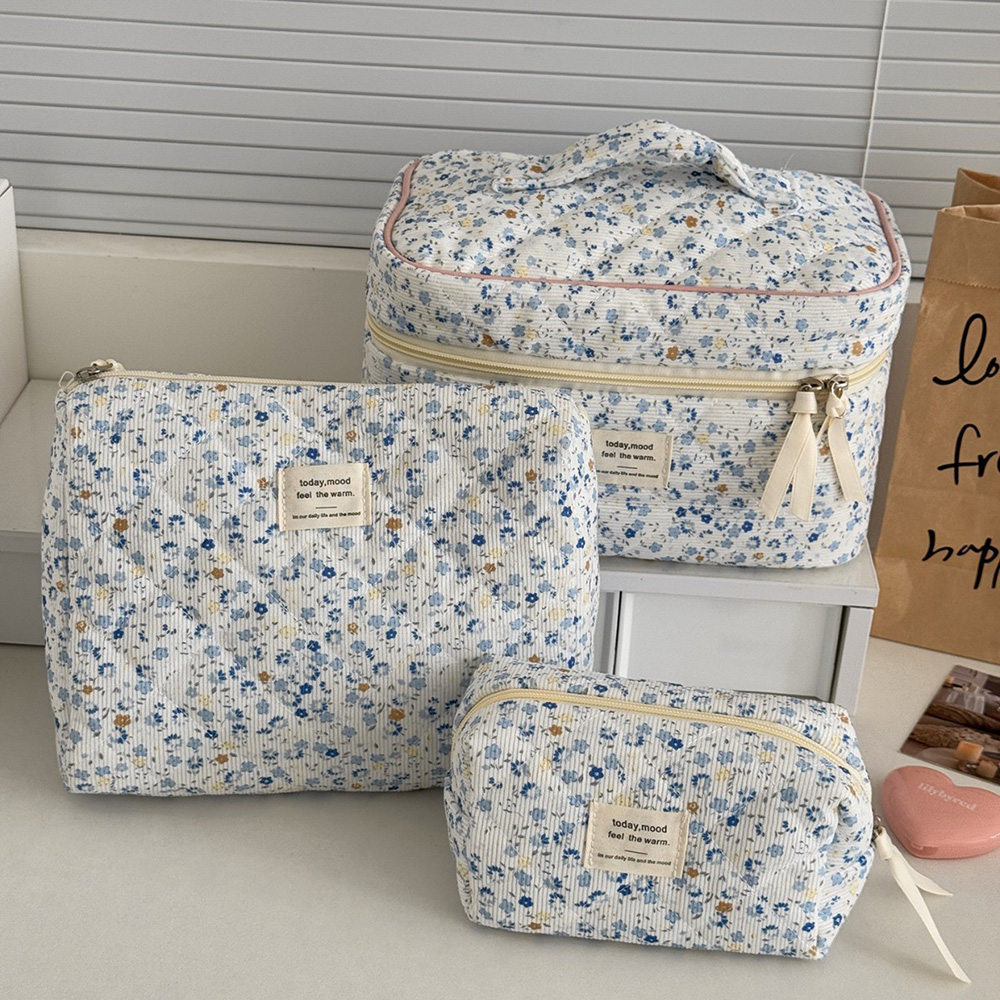 Grosir Tas Kosmetik Kapasitas  - Luxury Skincare Women ulasan dan harga