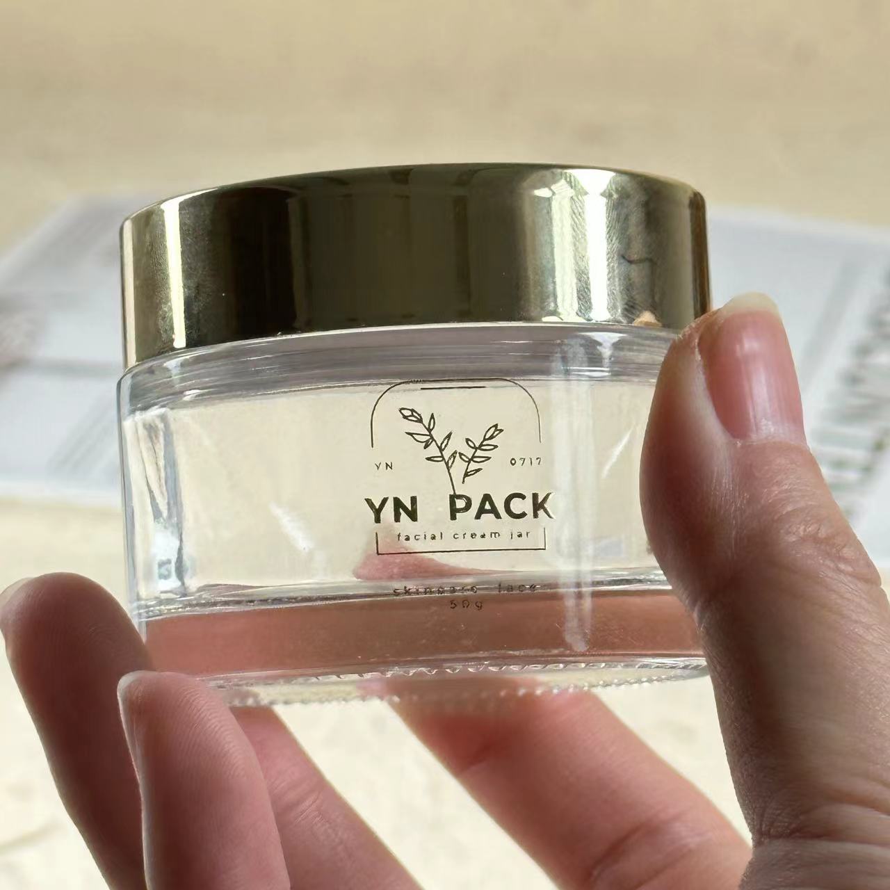 Stoples kaca mewah grosir kaca - Luxury Gold Skincare ulasan dan harga